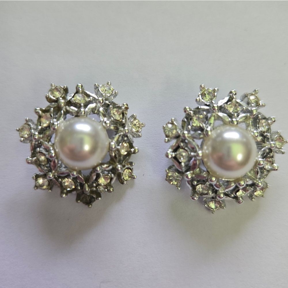 🐢 Sarah Coventry Small Snowflake Brooch 2 Of Them. 1" Long